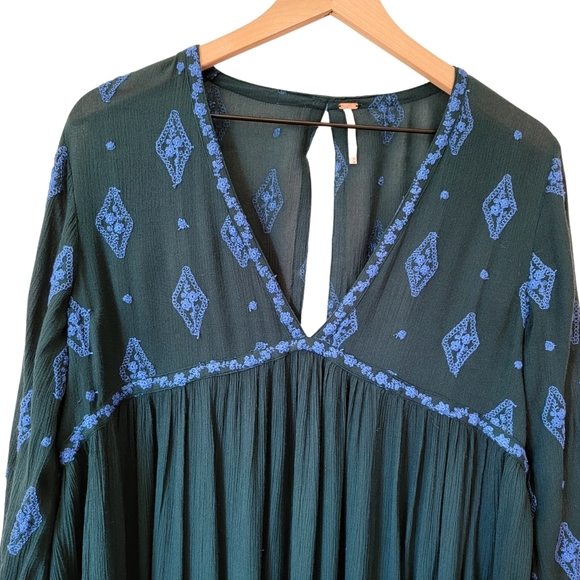 Free People Diamond Embroidered Tunic With Bell Sleeves Size M - Picture 6 of 13